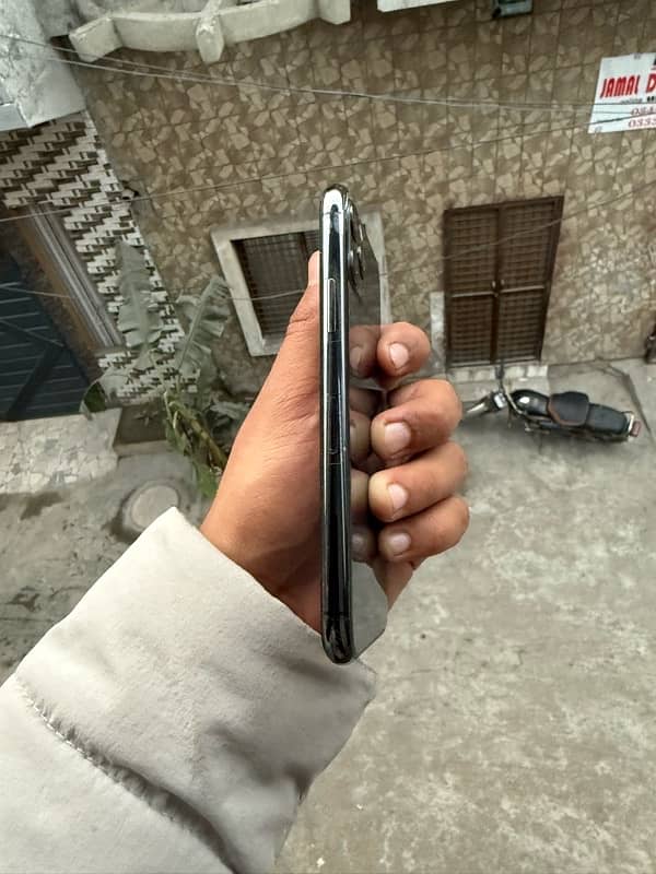 iphone 11 pro pta approved 0