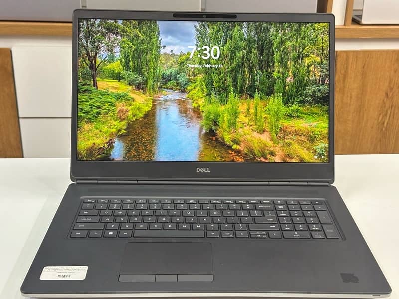 DELL PRECISION 7760 6-GB GPU ( CORE I7 - 11TH GEN )  32GB RAM - 512 GB 5