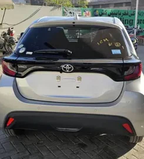 Toyota Yaris 2021 3