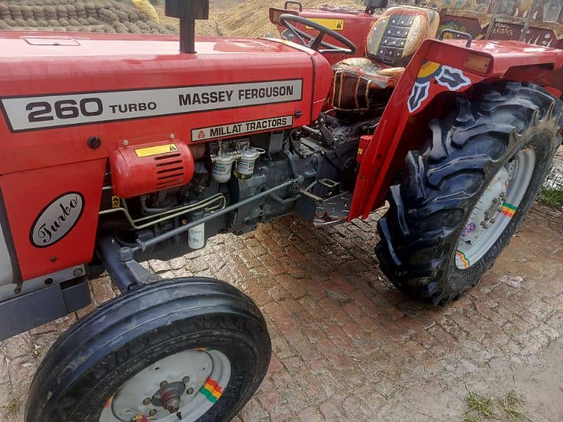 260 Massey fergusan 5