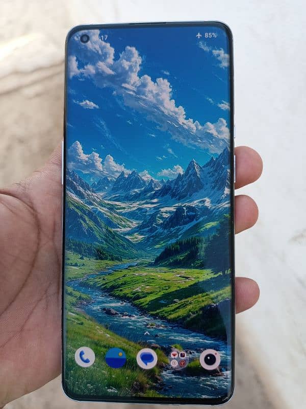 OnePlus 9 pro 12,256 dual sim 1