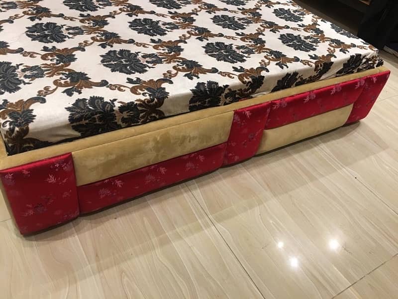 solid wood king bed 2