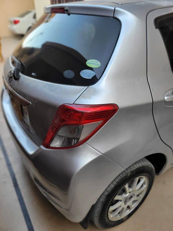 Toyota Vitz 2012 7