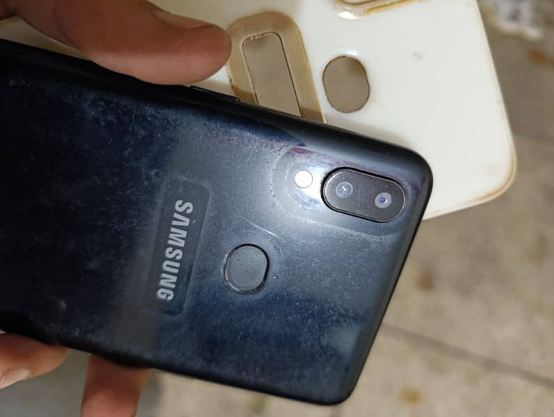 Samsung A10S 3