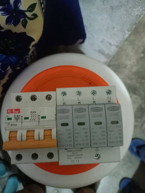 Surge Protective Device SPD AC 3 Phase Pakistan 1