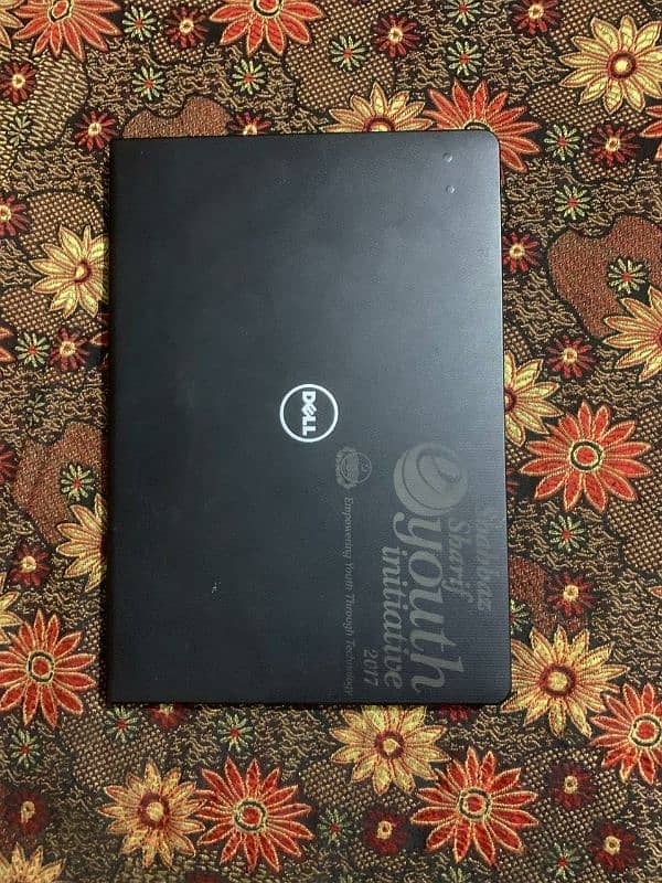 Dell laptop i7 7th gernation 1