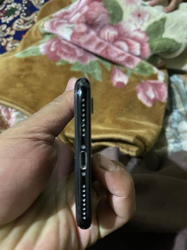 iphone 7 plus  PTA  approve one hand use urgent Sale 5