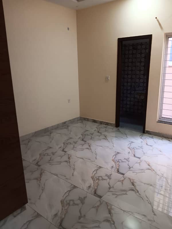 5 MARLA HOT LOCATION DOUBLE STORY HOUSE AVAILABLE FOR SALE IN WAPDA TOWN PHASE 1 4