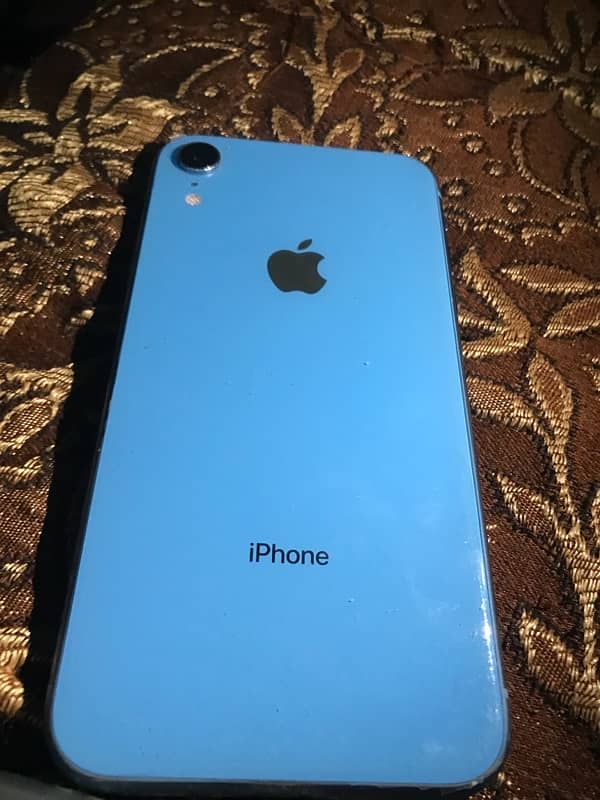 i phone xr for sell urgent 1