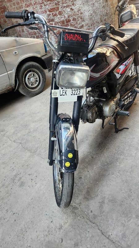 Honda cd70 2020 (03099947559) 6