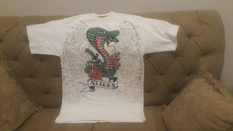 AVIREX tee shirt 0