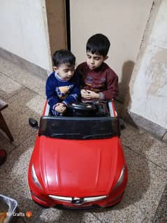 kids remote battery car / 2 seater