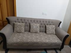 5 seater sofa set, Almost new .