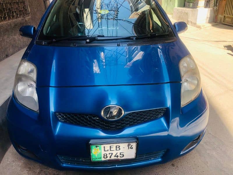 vitz 2009/14 auto car 0