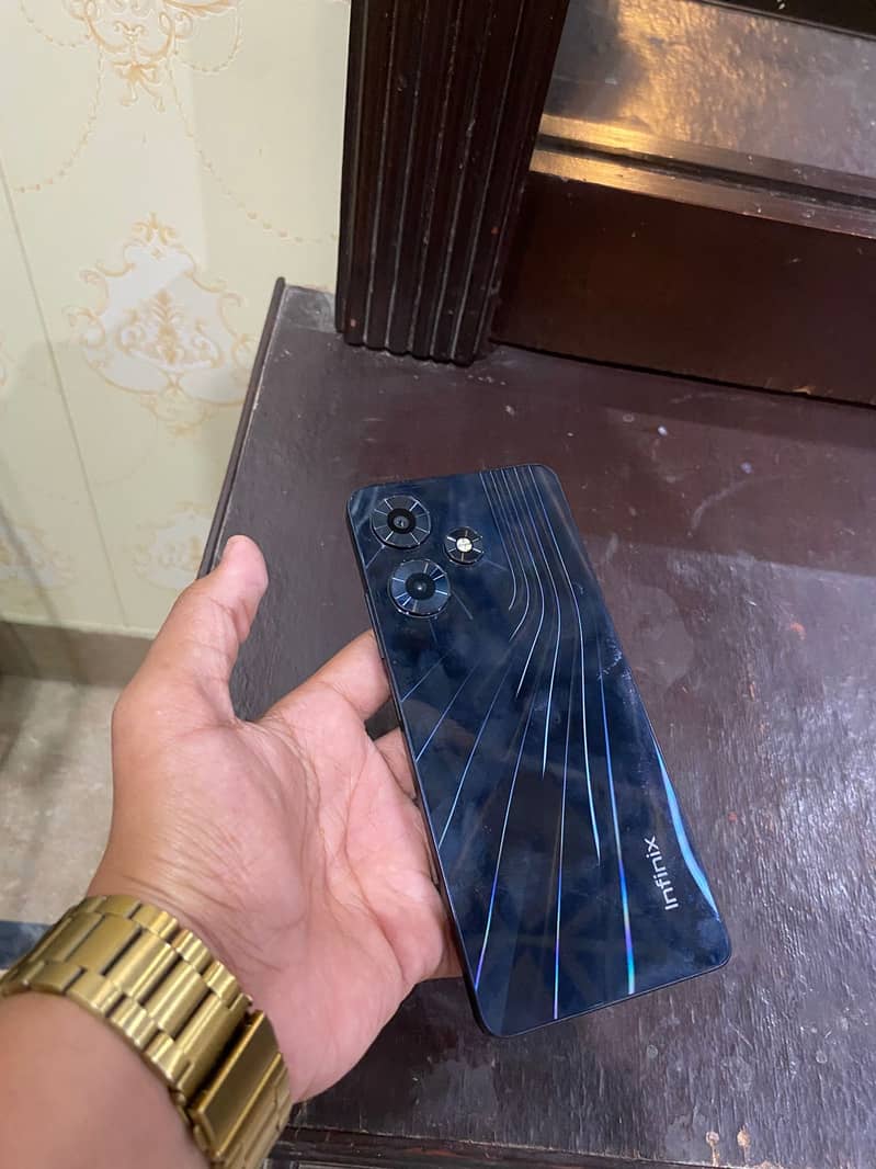 Infinix hot 30 10 by 10 6