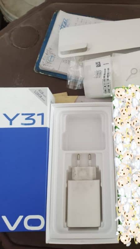 VIVO Y31 Mobile 4.128 5000mah in good condition with box 3