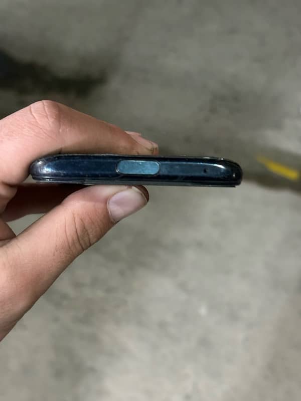 oppo reno 2F 0