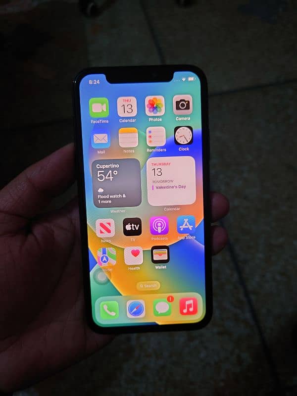 iPhone X 64GB Non PTA Non Active Factory Unlocked 4