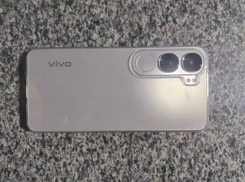 Vivo y200 8/256 GB 2