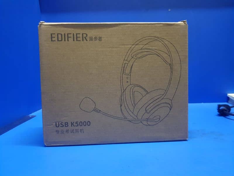 Edifier K5000 headphones 4