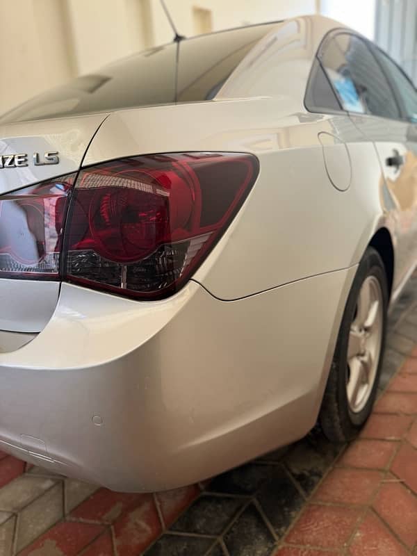 Chevrolet Cruze 2010 14