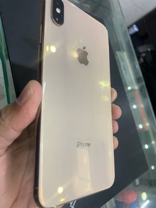 iPhone XS Max Gold 64GB 2