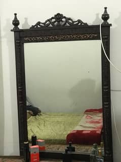 show case with mirror is up for sale