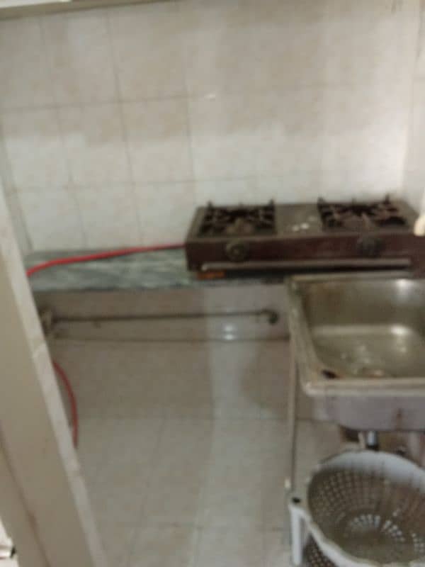 dha phase 2ext one bad bath lounge furnished only single working man 5