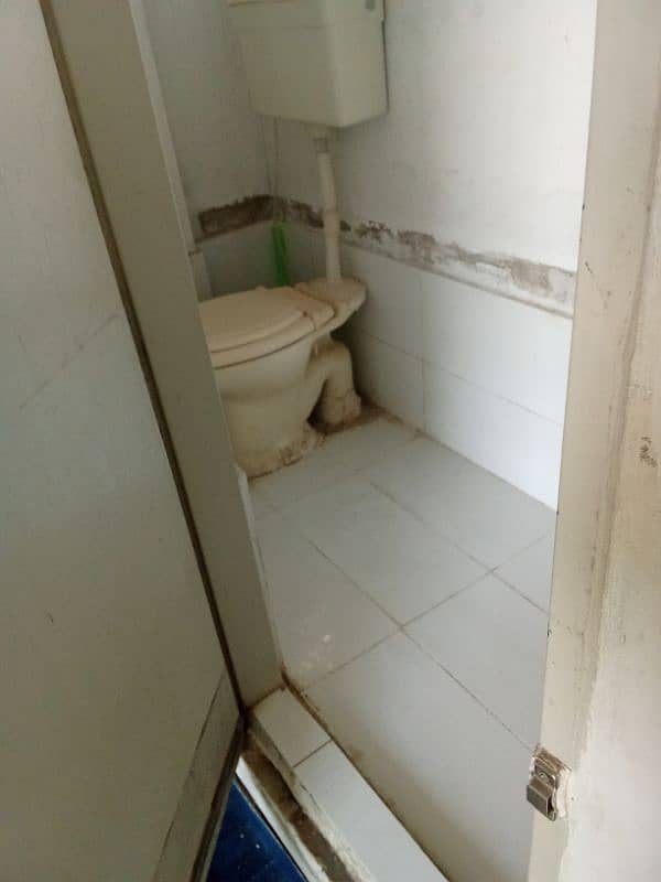 dha phase 2ext one bad bath lounge furnished only single working man 8