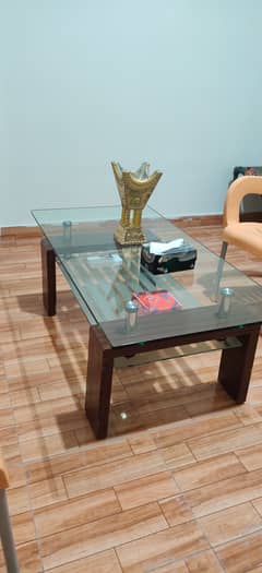 CENTRE TABLE