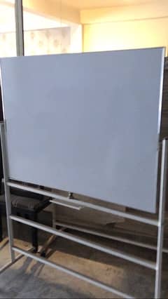 WhiteBoards 3 x 4 Feet with stand