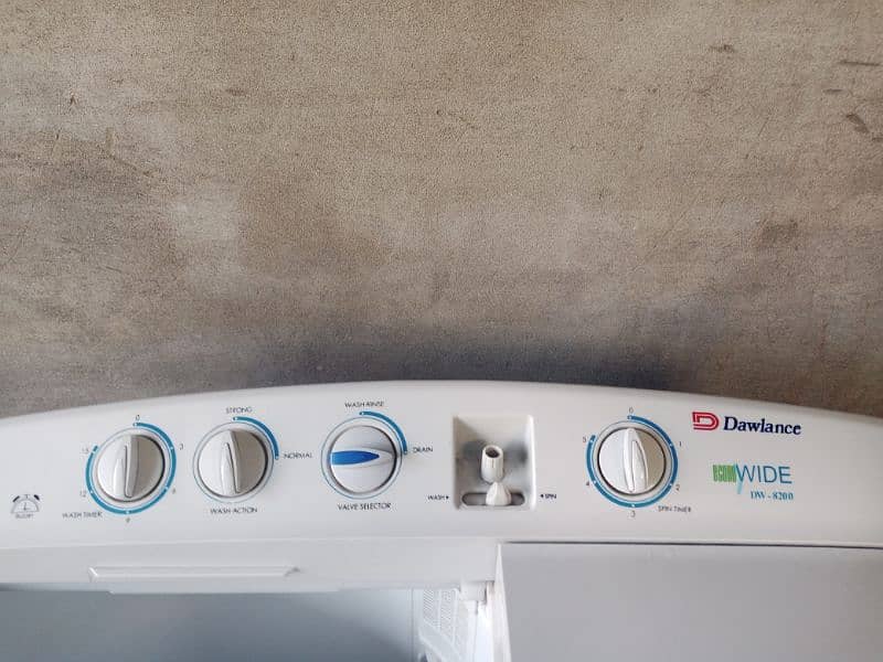 Dawlance washing and dryer machine semi automatic 3