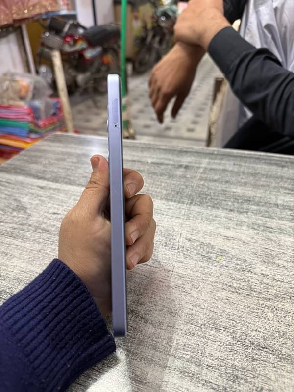 OPPO RENO 11f 4