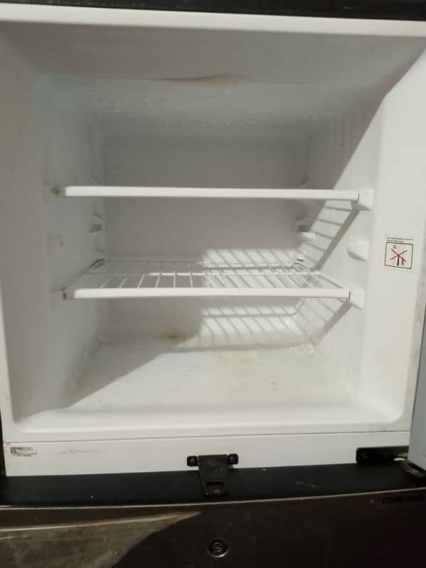 Dawlance Refrigerator 9160 3