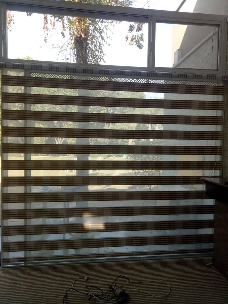 Blinds / Roller Blinds / Zebra Blinds / Office Blinds / Wooden Blinds 12