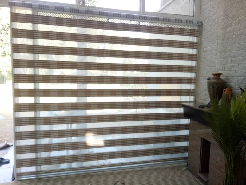 Blinds / Roller Blinds / Zebra Blinds / Office Blinds / Wooden Blinds 14