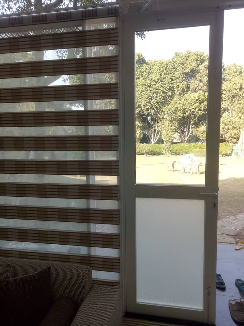 Blinds / Roller Blinds / Zebra Blinds / Office Blinds / Wooden Blinds 15