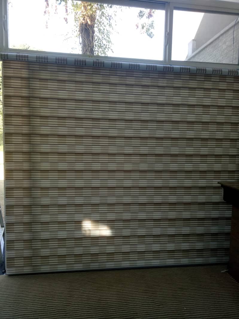 Blinds / Roller Blinds / Zebra Blinds / Office Blinds / Wooden Blinds 16