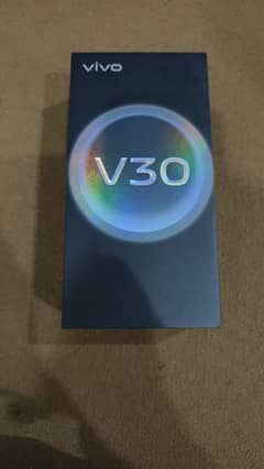 VIVO V30 used