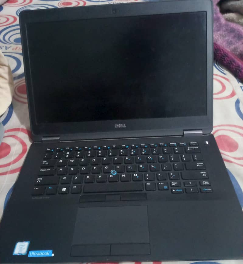 Dell Latitude E7470 1