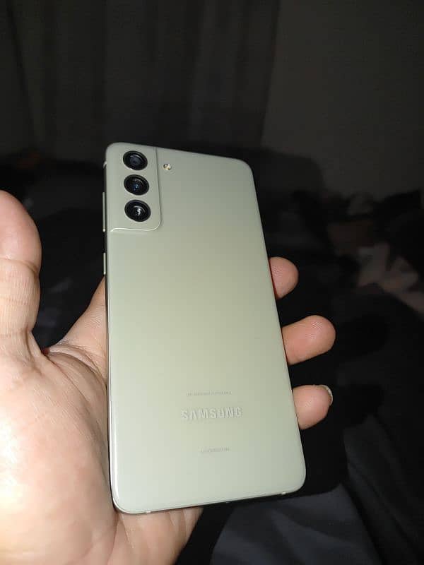 Samsung s21 fe non pta 03029761861 5