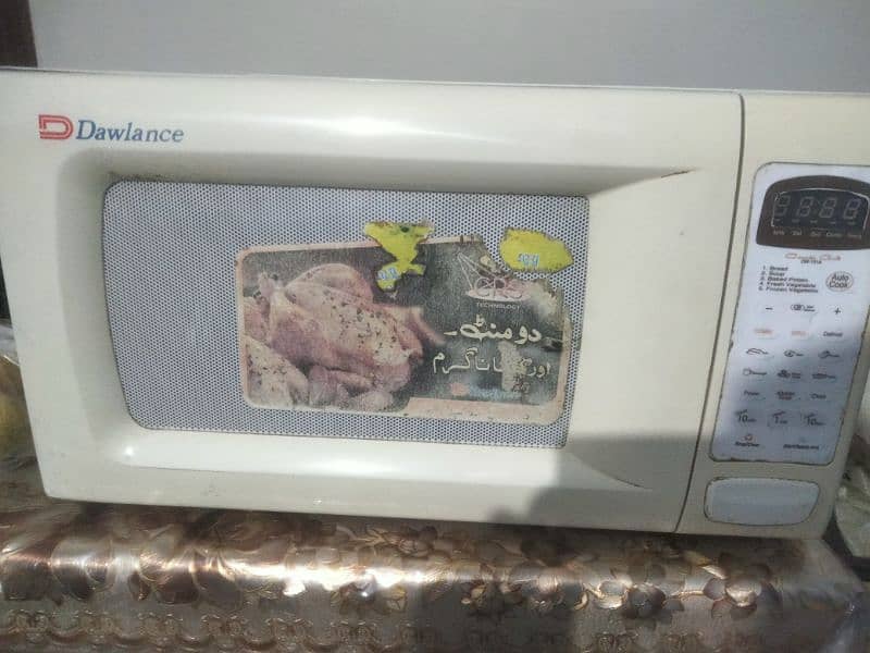 Dawlance microwave oven good condition 5