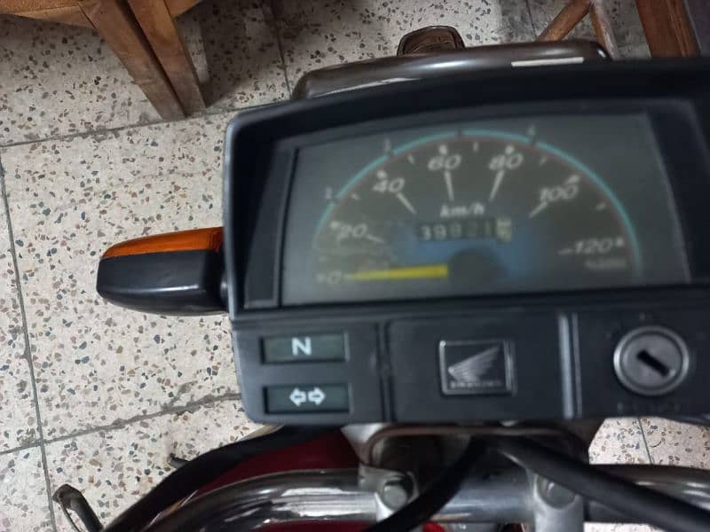 Honda CD 70 5