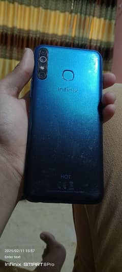 infinix hot 8 10/10condition