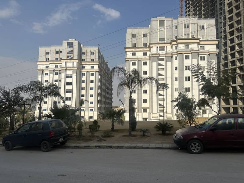 944 sq ft 2 bed furnished apartment El Ceilo Block DHA 2 Islamabad for rent 4