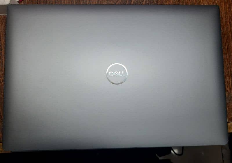 DELL PRECISION 5530 1