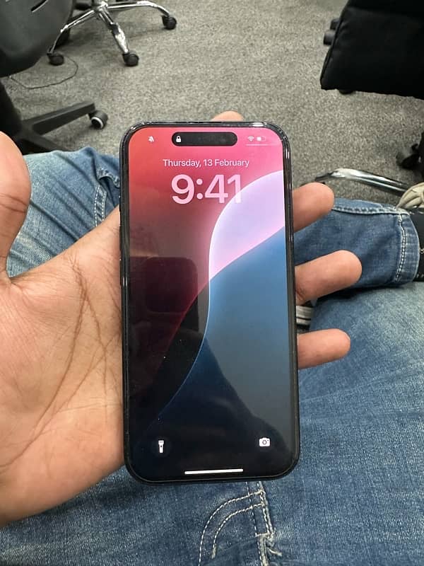 Iphone 16 Jv non pta 128 gb with Box only 3 weeks used 8