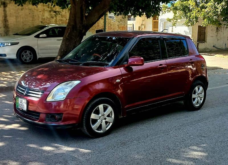 Suzuki Swift 2010 11