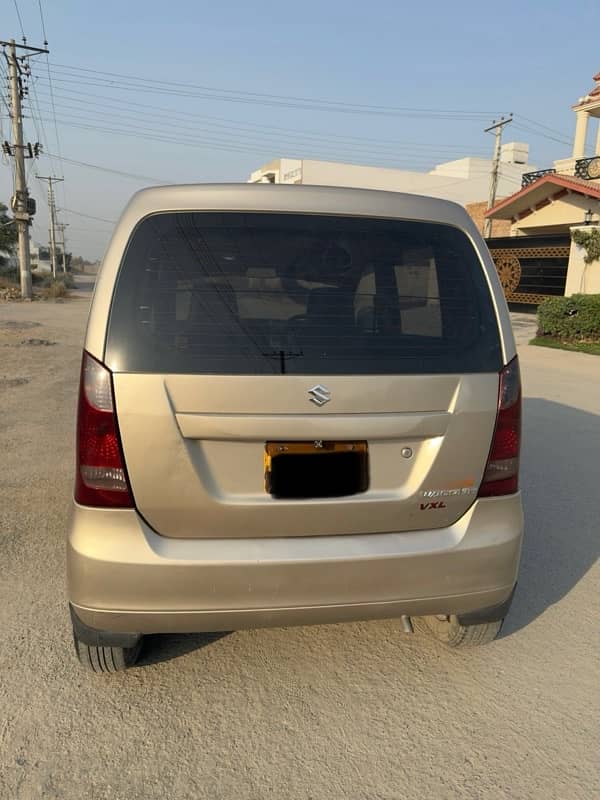 Suzuki Wagon R 2014 4