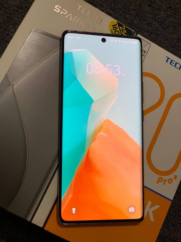 Tecno Spark 20 pro Plus 4